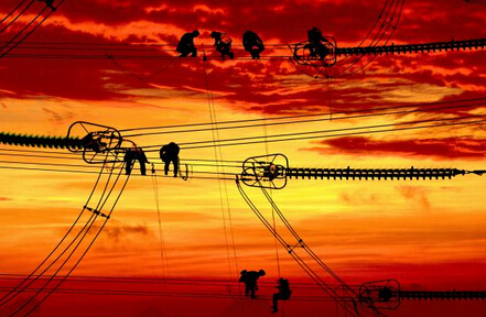 新電改“已經到了需要政治智慧的時候”:電網調度大權在握