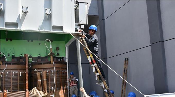 國網莆田供電公司順利完成110千伏湄洲變主變吊罩檢查
