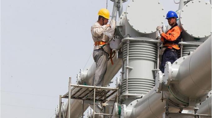錫盟—泰州±800千伏特高壓工程泰州換流站電氣設備安裝進入倒計時