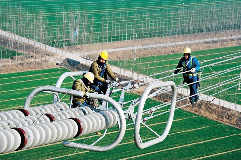 榆橫—濰坊1000千伏特高壓交流輸變電工程22標(biāo)段完成架線施工