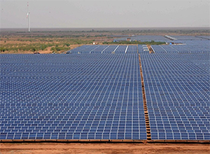 印度將在卡納塔克邦開發2000MW太陽能發電廠