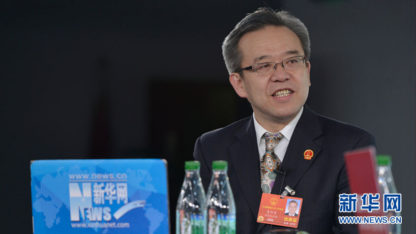 吳仰東：特高壓輸電、發(fā)展高載能產(chǎn)業(yè)、建設小型微電網(wǎng)解決風電消納難題