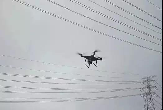 聽說最近輸電線路和鐵塔“火”啦！