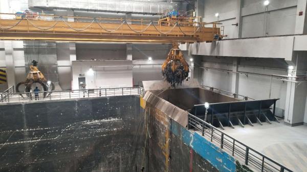 濟南市生活垃圾焚燒發電擴建項目投入運營 日焚燒處理總規?？蛇_2750噸