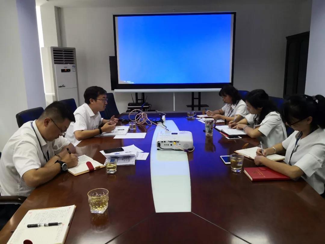 臨滄供電局以黨建促業(yè)務(wù)融合,搭建省地信息溝通平臺